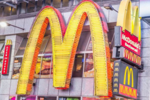Pozew o dyskryminację odrzucony. McDonald’s nie musi płacić 10 mld dolarów kary