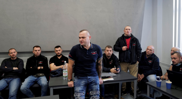 Związkowcy postanowili, że zostaną w siedzibie PGG. (fot. PAP/Andrzej Grygiel) Bez porozumienia w sprawie podwyżek. Związkowcy zostają w budynku
