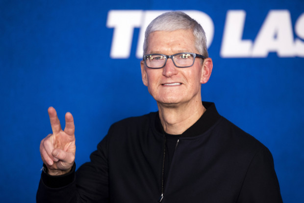 Szef Apple zarobił 1447 razy więcej niż przeciętny pracownik firmy