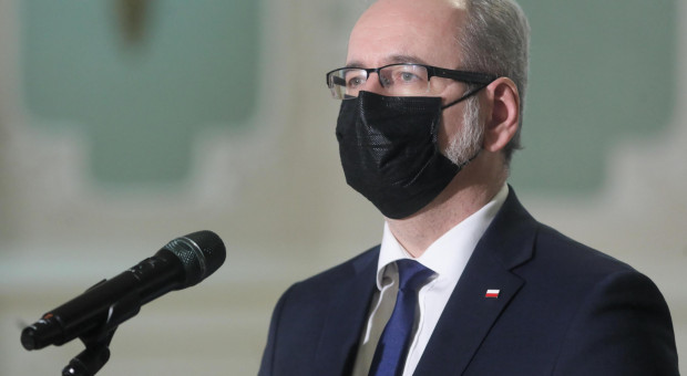 Minister zdrowia Adam Niedzielski (fot. PAP/Artur Reszko) Minister zdrowia do dymisji? Jest komentarz rzecznika PiS