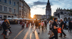 Zwiększenie dochodów mniej zamożnych Polaków przełoży się na wzrost przychodów firm
