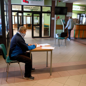 Zwrot nadpłaty składki zdrowotnej z ZUS. Sprawdź, czy nie płaciłeś zbyt dużych składek