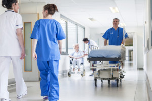 Medycy z Ukrainy mogą wypełnić luki kadrowe w polskich szpitalach