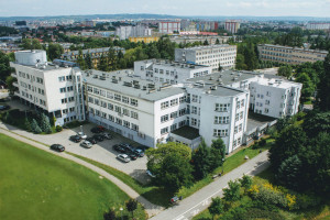 Wyższa Szkoła Informatyki i Zarządzania zaprasza studentów z Ukrainy