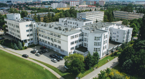 Wyższa Szkoła Informatyki i Zarządzania w Rzeszowie (fot. wsiz.edu.pl) Wyższa Szkoła Informatyki i Zarządzania zaprasza studentów z Ukrainy