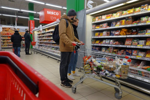 Utrata miejsc pracy w Rosji jest dla Auchan ważniejsza niż utrata życia na Ukrainie