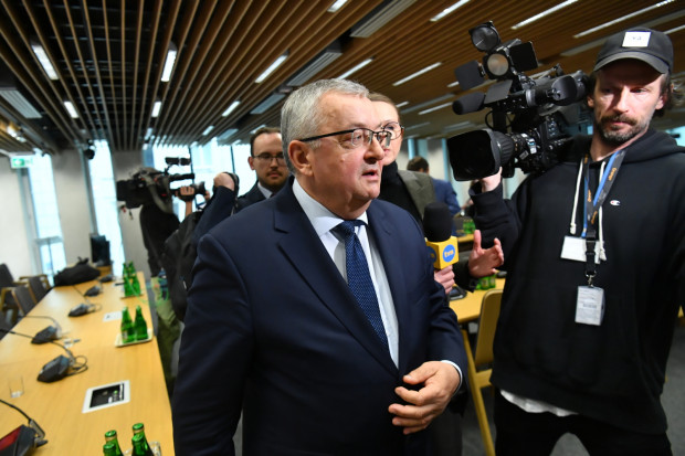 Adamczyk: Jeśli będzie porozumienie - nie będzie zaburzeń w ruchu lotniczym
