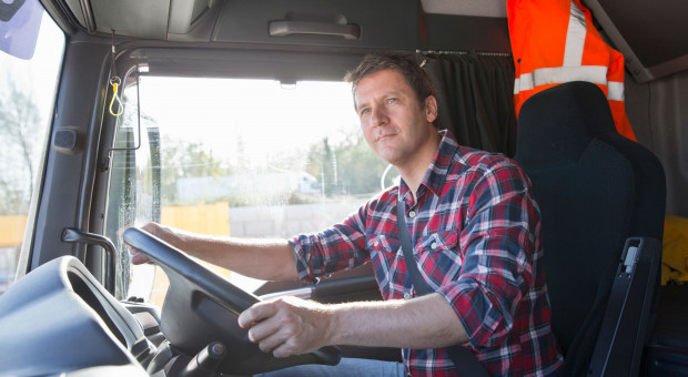 Branża transportowa od miesięcy boryka się z brakami kadrowymi (Fot. Shutterstock) Fatalna sytuacja w firmach. "Potrzeba jest natychmiastowa"