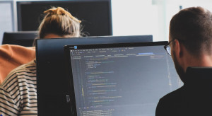 Oto prawdziwy obraz pracy w bankowym IT. Nie jest tak, jak myślicie