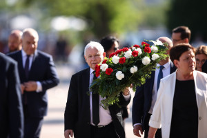 Jarosław Kaczyński będzie miał wyższą emeryturę. Wystarczy wniosek