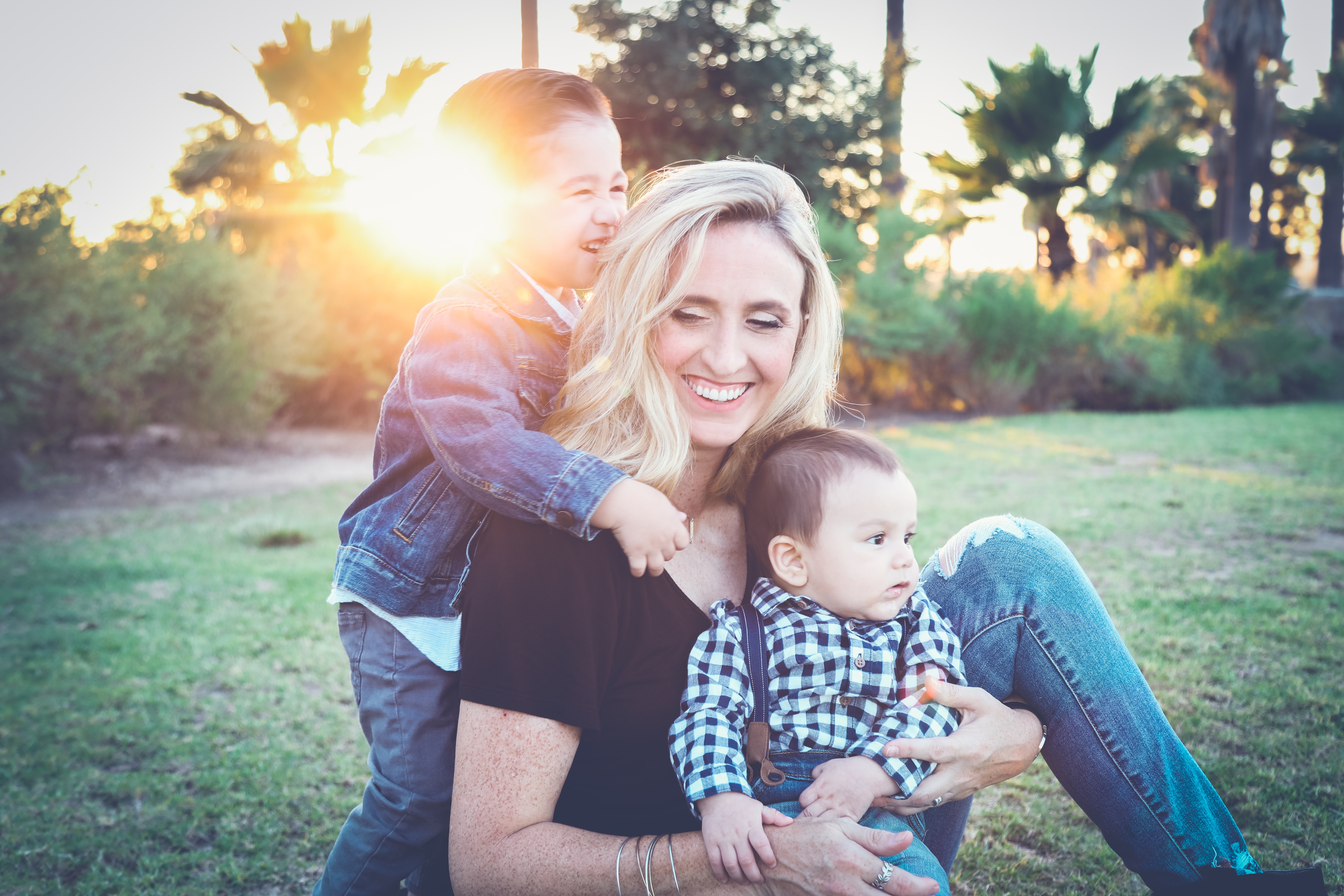 Projekt zakłada także prawo do urlopu rodzicielskiego zarówno dla matki, jak i dla ojca, którym przysługiwać ma osobno po 9 tygodni urlopu rodzicielskiego, którym nie można będzie się dzielić z drugim rodzicem fot. Unsplash/Edward Cisneros