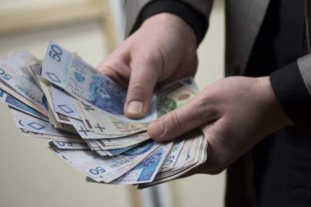 Co z płacą minimalną w 2024 r.? Decyzja w przyszłym roku
