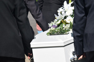 Zasiłek pogrzebowy wzrośnie po 11 latach?
