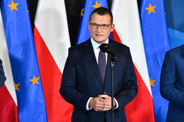 Setki tysięcy Ukraińców podjęły pracę w Polsce. Oto liczby