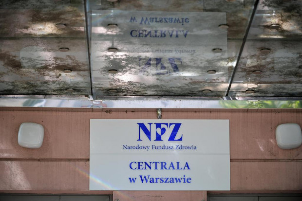 NFZ ma 10,4 mld zysku, choć składki zdrowotnej nie płaci aż 4 mln Polaków