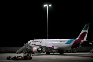 Piloci Eurowings strajkują. Odwołano połowę lotów