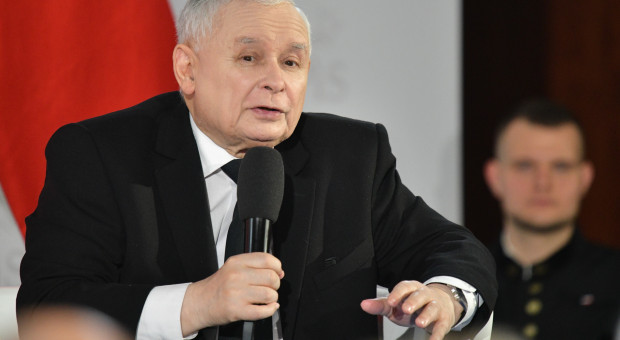 Prezes Prawa i Sprawiedliwości Jarosław Kaczyński podczas spotkania z mieszkańcami Leginicy (fot. PAP/Sebastian Borowski) Jeśli liczyliście na emerytury stażowe, posłuchajcie Jarosława Kaczyńskiego