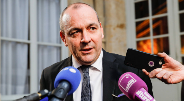 Szef największego francuskiego związku zawodowego CFDT Laurent Berger (fot. PAP/EPA/TERESA SUAREZ) Ruszają wielkie protesty przeciwko reformie emerytalnej