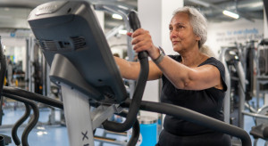 Seniorzy chcą na siłownię. Pomogą tu benefity