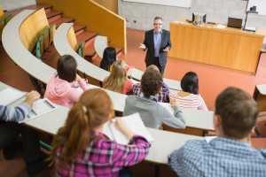 Coraz więcej cudzoziemców na polskich uczelniach. Najczęściej studiują zarządzanie