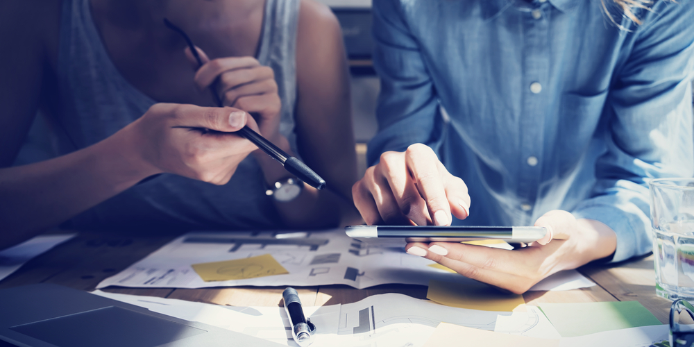 Umowa zlecenie jest w pełni oskładkowana, jeśli jest jedynym źródłem przychodów (Fot. Shutterstock)