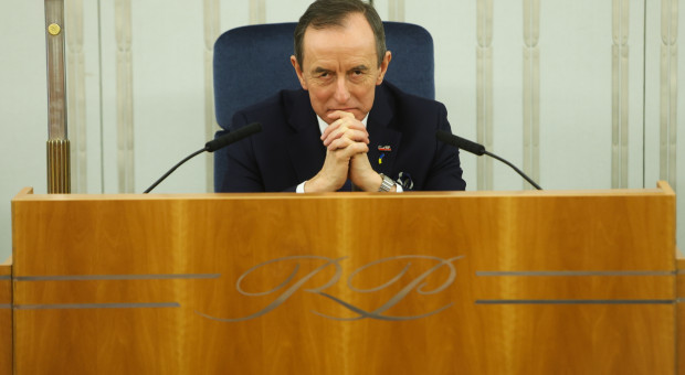Senat może pomóc w podwyższeniu renty socjalnej