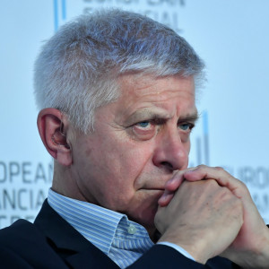Polacy stracili 300 mld zł oszczędności przez galopującą inflację