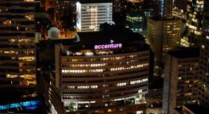 Accenture zwolni prawie 20 tys. osób