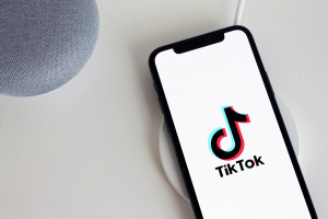 Polski rząd wkrótce może zakazać TikToka