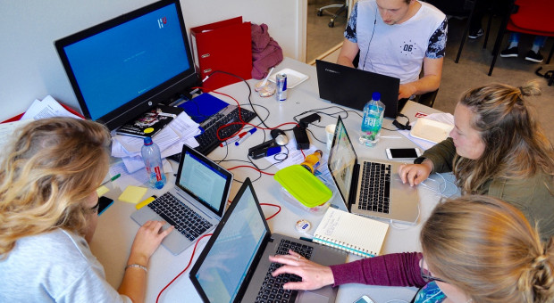 Funkcjonowanie uczelni w konsorcjach ma przede wszystkim uelastycznić sposób kształcenia (Fot. Pixabay) Jedne studia, ale dyplom kilku uczelni - nowa propozycja dla studentów