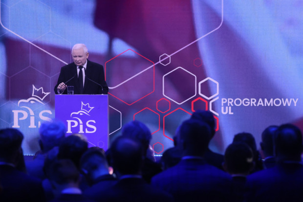 Kaczyński: musimy stworzyć jedną wielką strefę ekonomiczną dla inwestycji zagranicznych