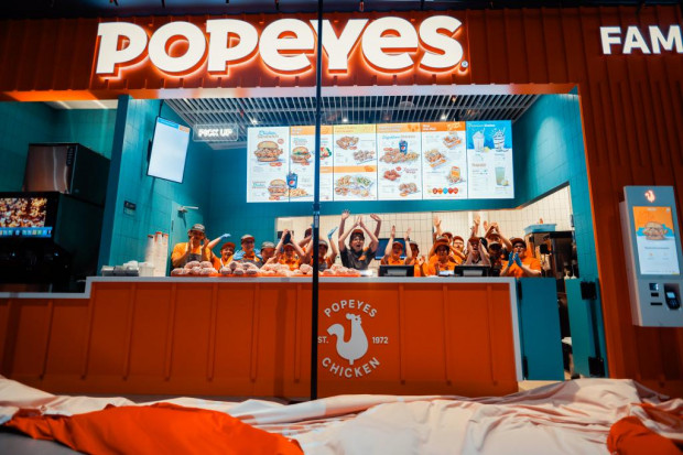 Sieć restauracji Popeyes otwiera nowe lokale i rekrutuje w Warszawie