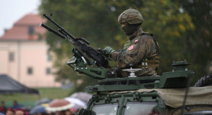 Zawodowi żołnierze protestują przeciwko szkalowaniu polskiego munduru