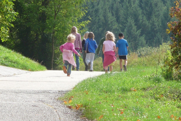 Od nauczyciela wymaga się odpowiedzialności 24 godz. na dobę. Od kierowcy tylko 10