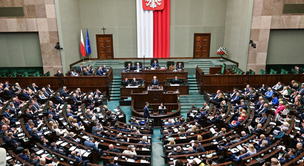 La pensione è già arrivata per chi ha quarant'anni. Il Sejm deciderà sulla nuova età pensionabile