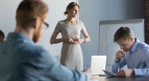 Praca leczy z depresji, nerwicy czy lęków. Ale tylko wtedy, gdy nie staje się całym życiem
