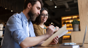 Oferty pracy wiszą tygodniami. Firmy narzekają na brak kompetencji, kandydaci na wysokie wymagania