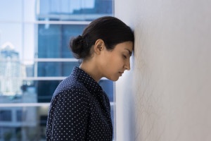 Luka emerytalna, zwolnienia, brak szans. Kobiety przegrywają systemowo