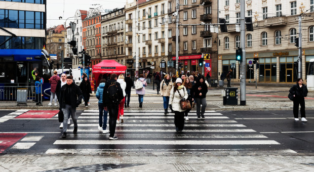 Koszty pracy blokują etaty? "Ludzie chcą płacić podatki, ale chcą też, by były one rozsądne"