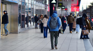 Większość Polaków dobrze ocenia sytuację w pracy. Jedna branża wyraźnie odstaje