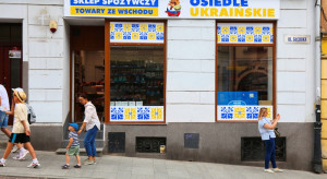 Ukraińcy pracują, płacą składki, ale dom mają gdzie indziej. Polska może mieć poważny problem