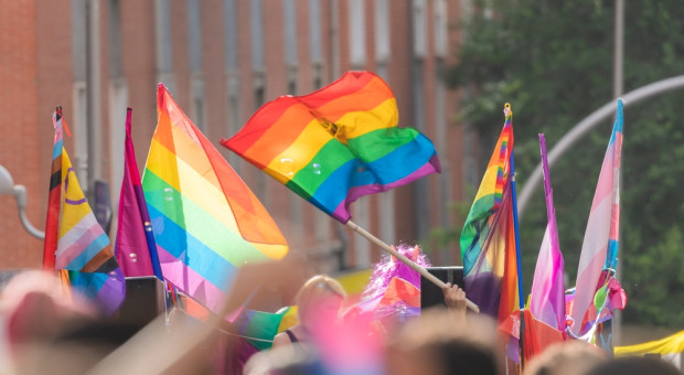 Nie za poglądy, lecz za formę. Sąd o granicach krytyki w miejscu pracy