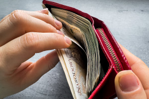 Emerytura wyższa o kilkaset złotych. Wniosek w tych miesiącach opłaca się najbardziej