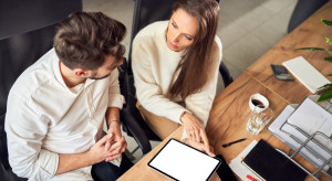 To kluczowy moment dla pracownika. Jeśli przejdzie go pomyślnie, zostanie na długo