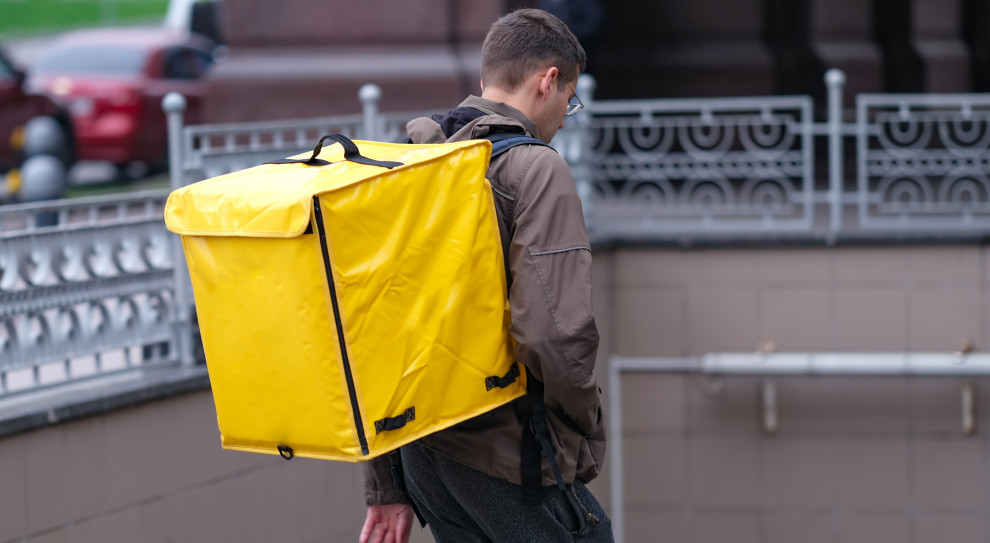 Brak porozumienia ws. pracowników platformowych. Eksperci ostrzegają przed skutkami