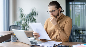 Błędne koło rekrutacji. Sztuczna inteligencja poprawia CV, nie umiejętności