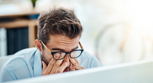 Cichy zabójca pracy zespołowej. Firmy zyskują efektywność, pracownicy tracą relacje