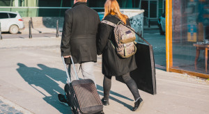 Tylko w jednym kraju UE kobiety zarabiają więcej. Polska zmniejsza lukę, ale do ideału daleko