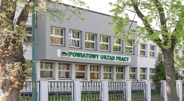 Urzędy pracy na krawędzi. Bezrobocie coraz wyższe, a pieniędzy coraz mniej