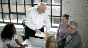 Wiek w pracy ma znaczenie? Deklaracje jedno, rzeczywistość drugie